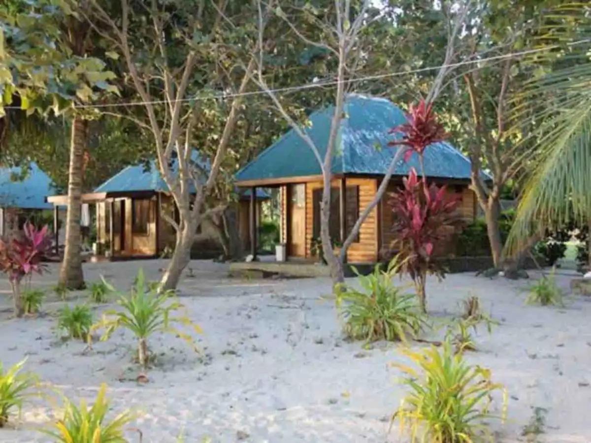 White Sandy Beach-Best Manta Snorkeling Tethi 外观 照片